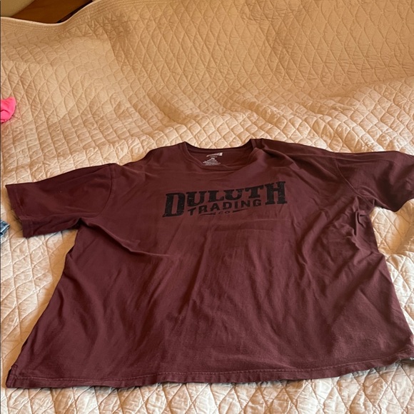 Duluth Trading Co. Burgundy Longtail T-Shirt 2XL - Picture 1 of 5